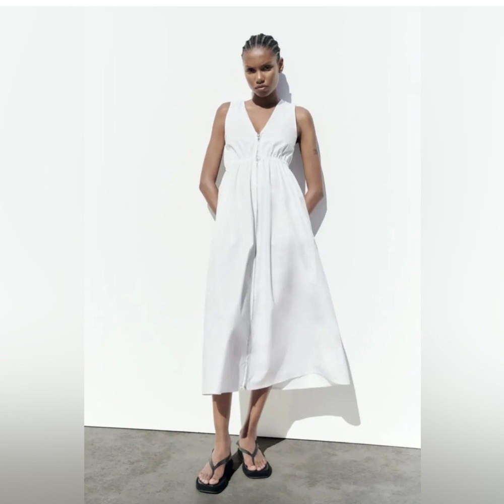 ZARA Elegant White Sleeveless Dress